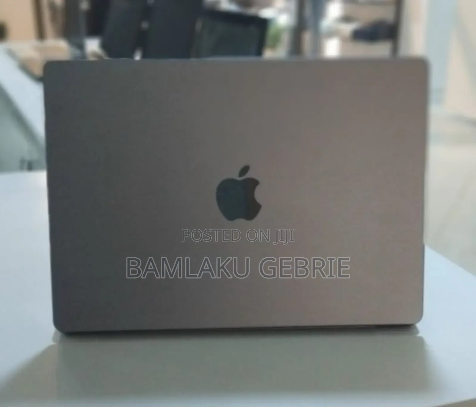 New Laptop Apple MacBook Pro 2021 M1 16GB Apple M1 Pro SSD 512GB