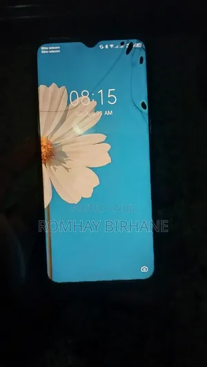 Photo - Tecno Spark Go 2022 32 GB Blue