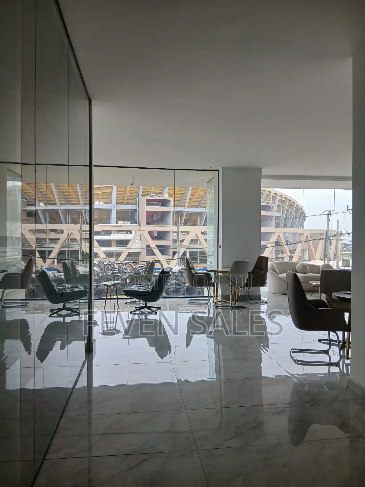 ቦሌ ላይ እስከ40%የሚደርስ ቅናሽ ለንግድ ሱቆች ይዘን መተናል