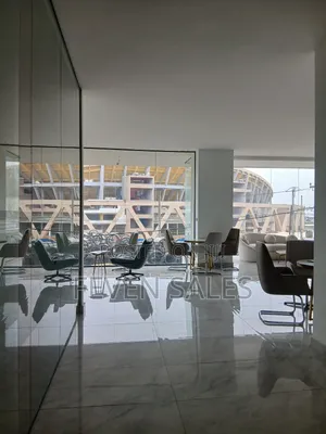 ቦሌ ላይ እስከ40%የሚደርስ ቅናሽ ለንግድ ሱቆች ይዘን መተናል