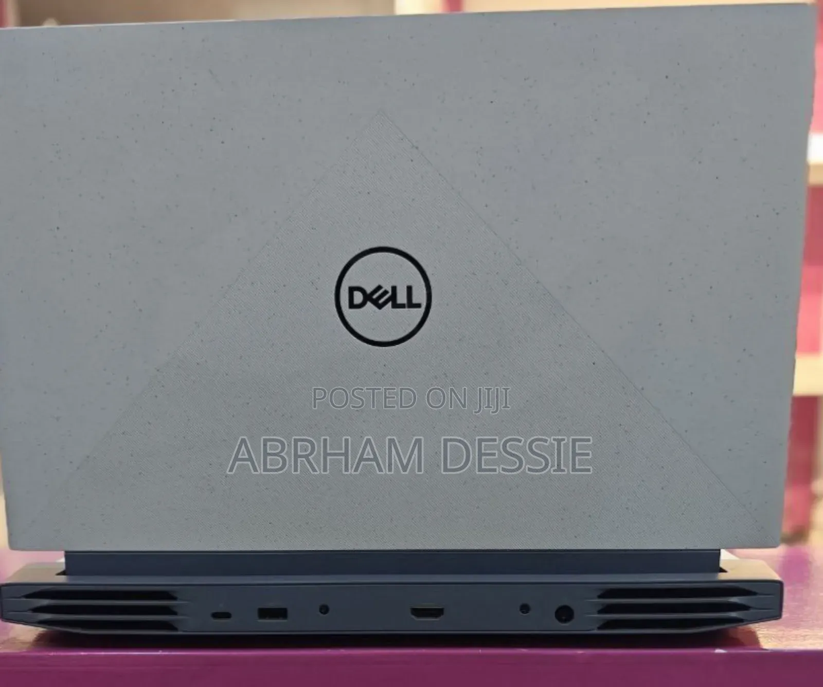 New Laptop Dell 16GB AMD Ryzen 7 SSD 512GB
