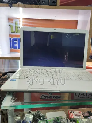Photo - Laptop Toshiba Satellite C55 4GB Intel Core I5 HDD 500GB
