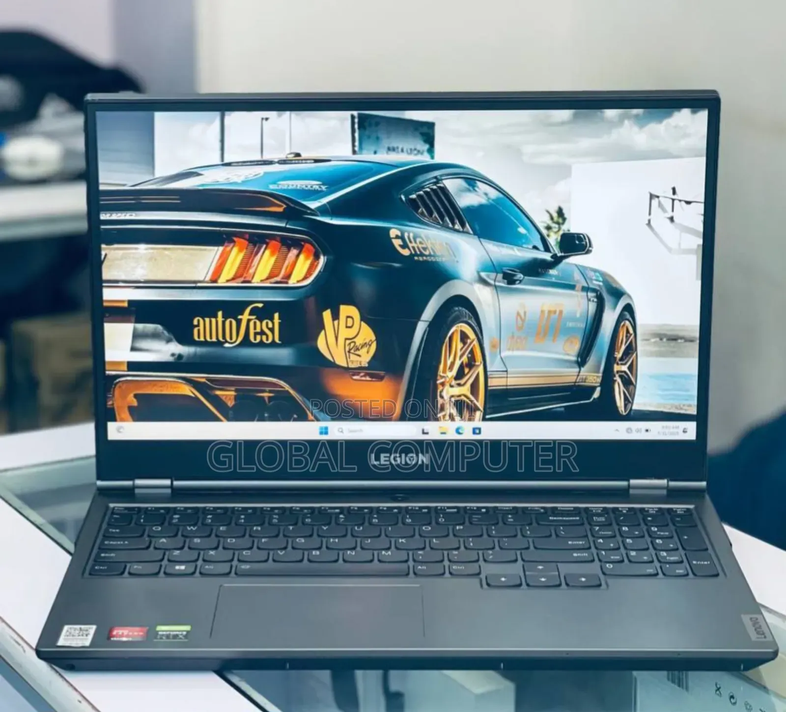 New Laptop Lenovo Legion 5i 16GB AMD Ryzen 7 SSD 1T