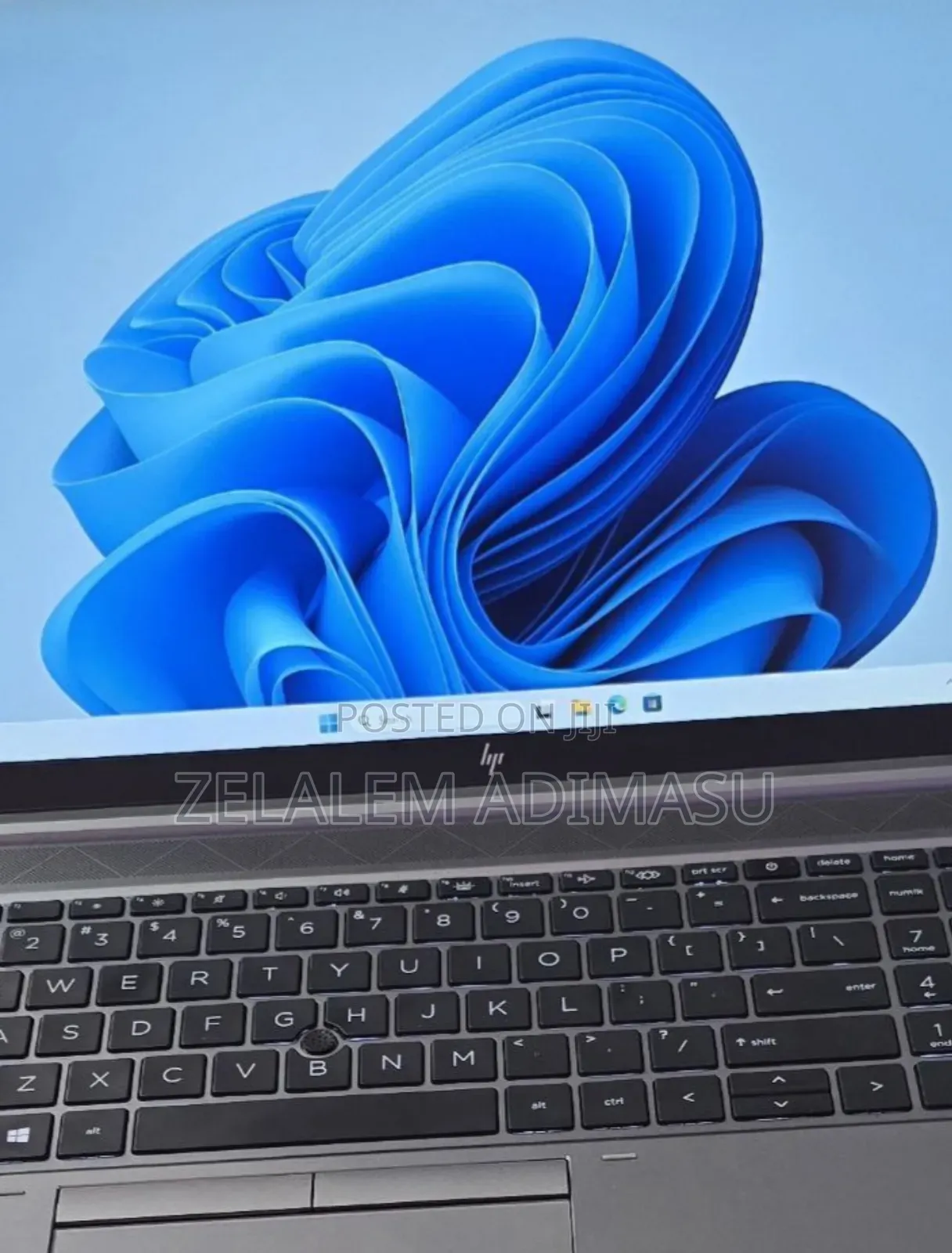 New Laptop HP ZBook Firefly 15 G7 16GB Intel Core I7 SSD 512GB