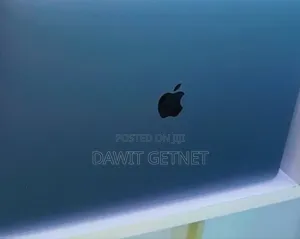 New Laptop Apple MacBook Pro 2019 32GB Intel Core I7 SSD 1T