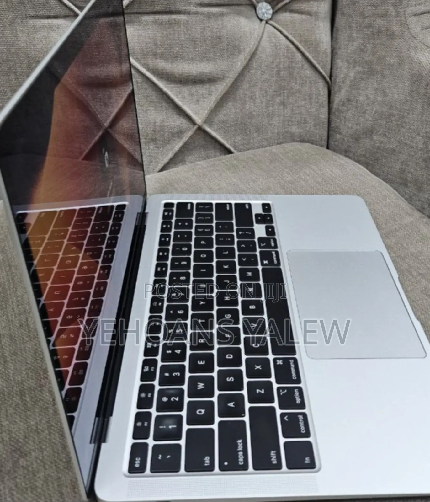 New Laptop Apple MacBook Air 2020 8GB Intel Core I5 SSD 512GB