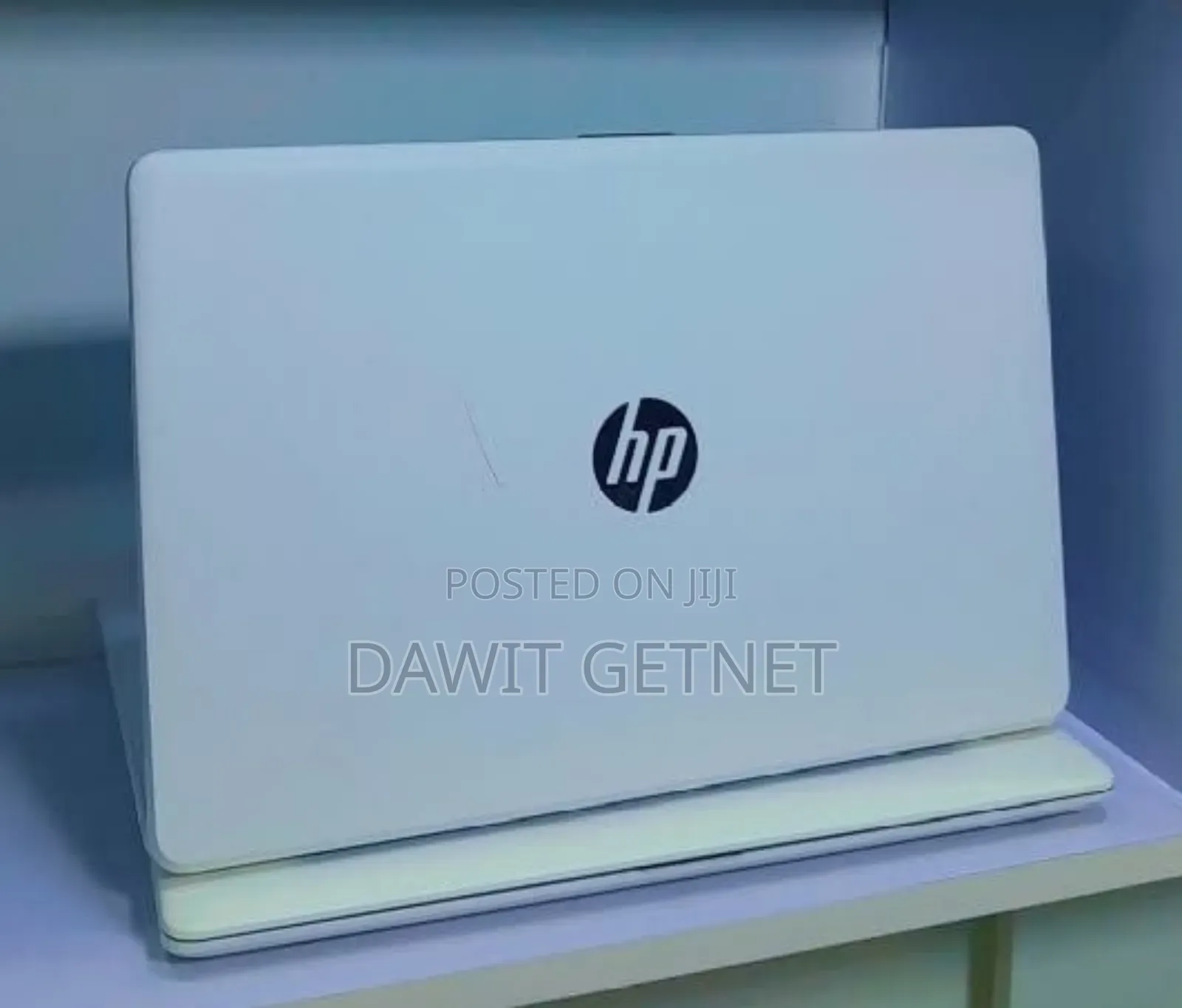 New Laptop HP Pavilion 15 4GB Intel Xeon SSD 500GB