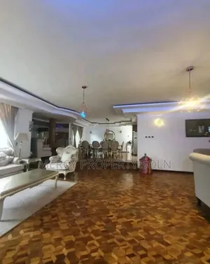 7bdrm House in Bole for sale