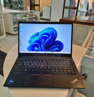 New Laptop Lenovo ThinkPad E14 G5 16GB Intel Core I7 SSD 512GB