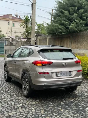 Hyundai Tucson 2018 Silver