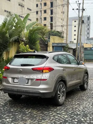 Hyundai Tucson 2018 Silver
