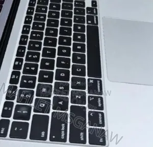 Photo - New Laptop Apple MacBook Air 2020 M1 8GB Intel Core i5 SSD 512GB