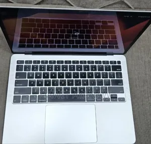 New Laptop Apple MacBook Air 2020 8GB Intel Core I5 SSD 512GB