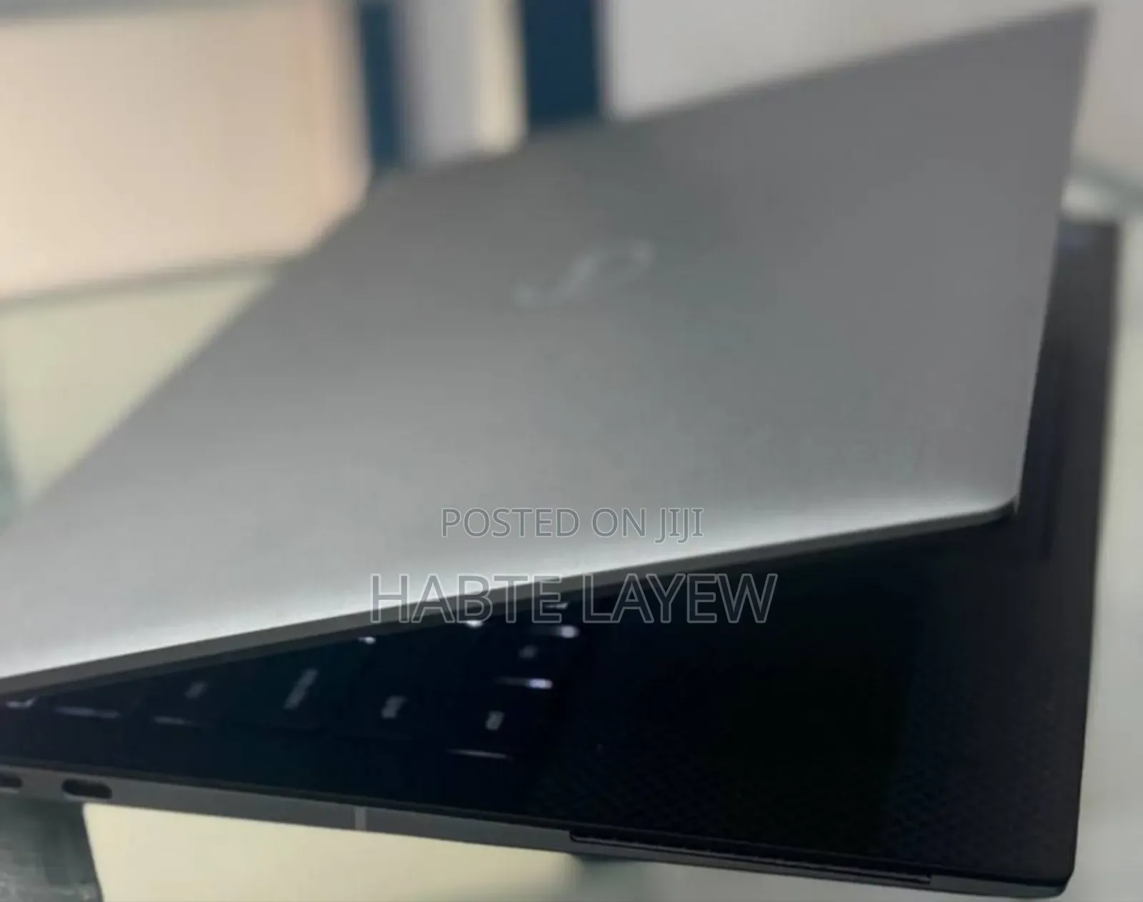 New Laptop Dell Precision 15 3520 32GB Intel Core I7 SSD 1T