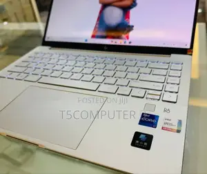 New Laptop HP 14z 16GB Intel Core I7 SSD 1T