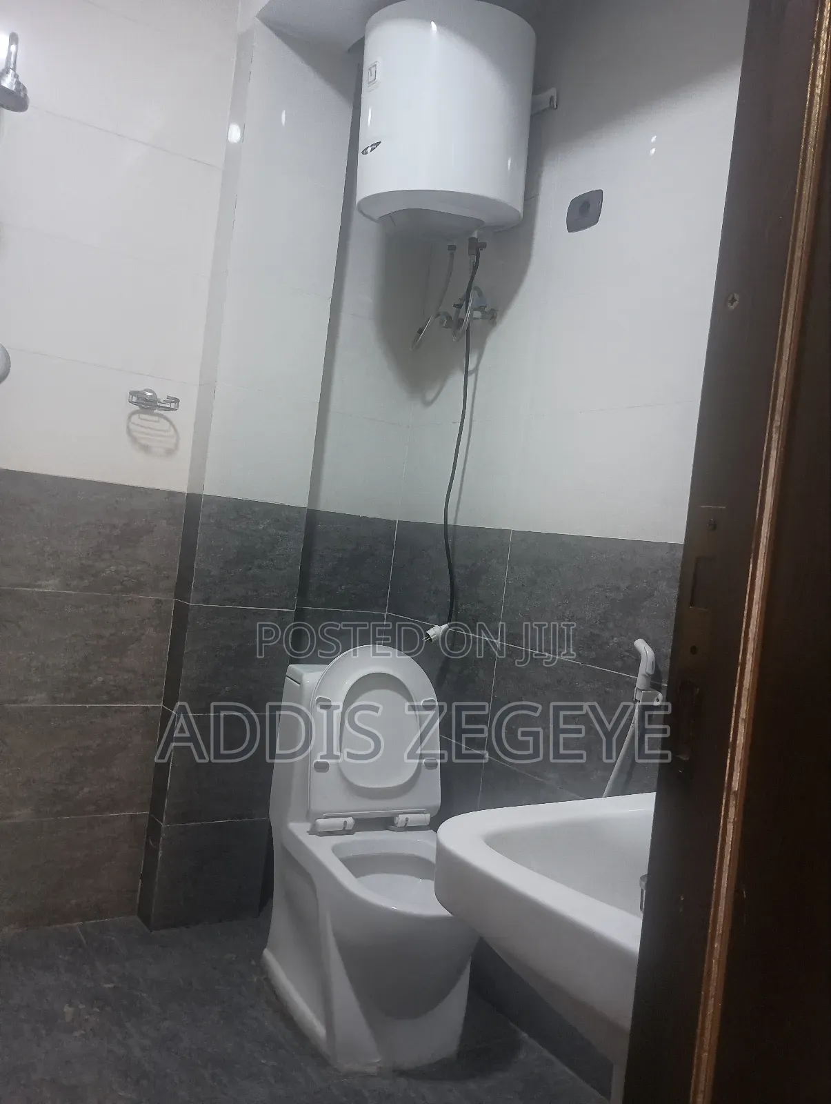 3bdrm Apartment in Private, Nifas Silk-Lafto for rent