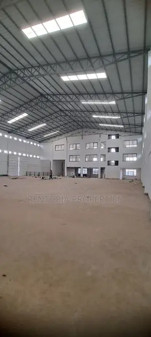 Photo - !!አስቸኩዋይ ለኪራይ የቀረበ መጋዝ ቃሊቲ ! !!Warehouse for Rent!