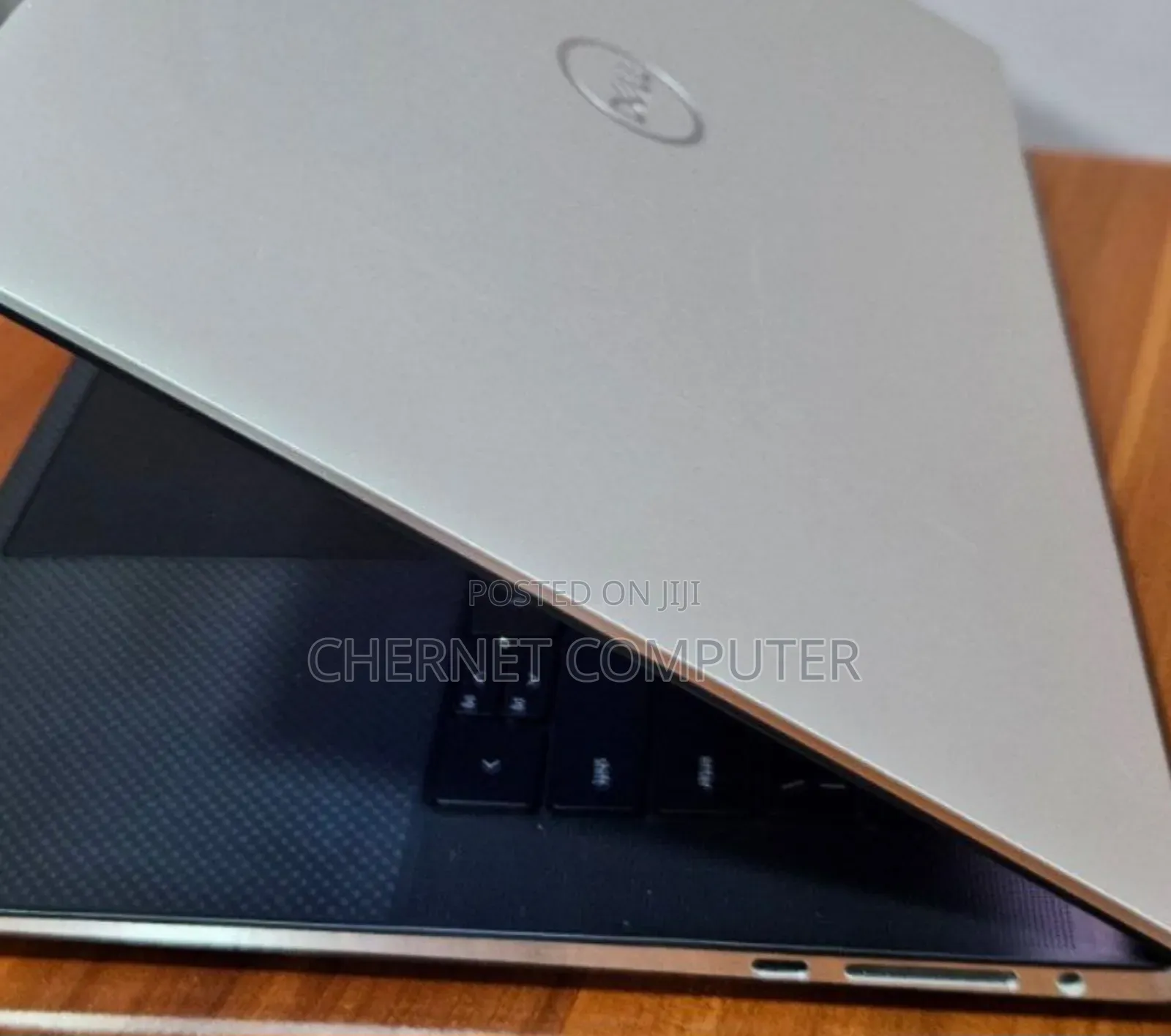 New Laptop Dell XPS 15 32GB Intel Core I7 SSD 512GB