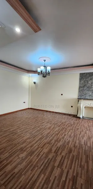 3bdrm Apartment in Yeka for sale