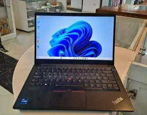 New Laptop Lenovo ThinkPad E14 G5 16GB Intel Core I7 SSD 256GB