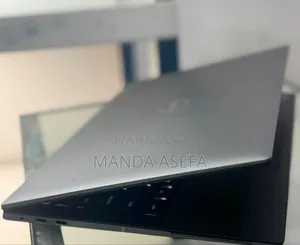 New Laptop Dell 32GB Intel Core I7 SSD 1T