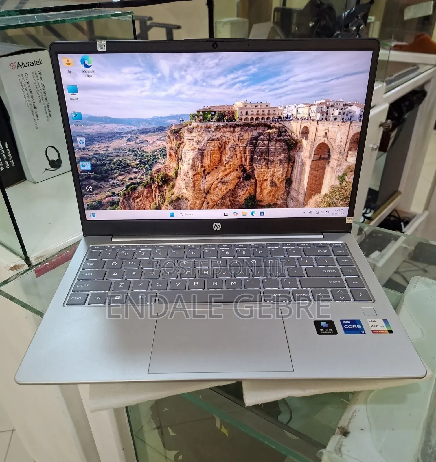 New Laptop HP Stream Notebook 16GB Intel Core I7 SSD 1T