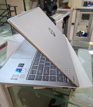 New Laptop HP Stream Notebook 16GB Intel Core I7 SSD 1T