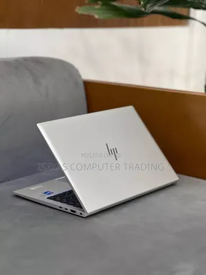 New Laptop HP EliteBook 840 G8 16GB Intel Core I5 SSD 512GB