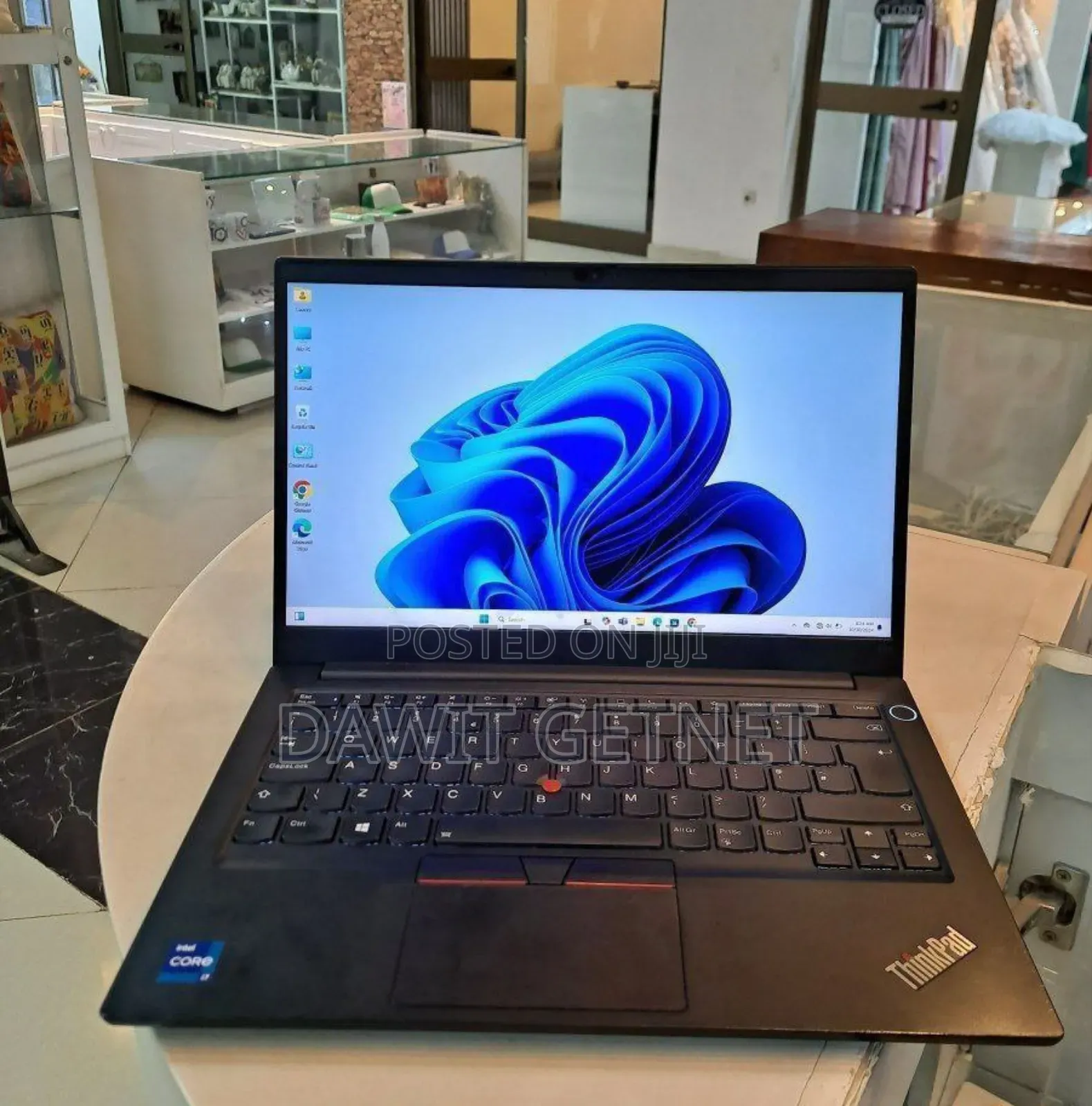 New Laptop Lenovo ThinkPad Yoga 16GB Intel Core I7 SSD 256GB