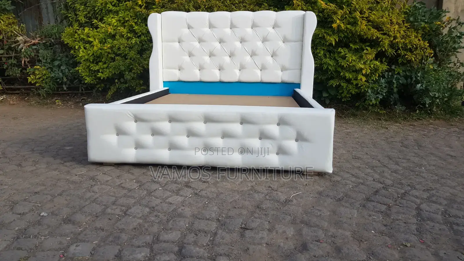 Alga አልጋ Bed
