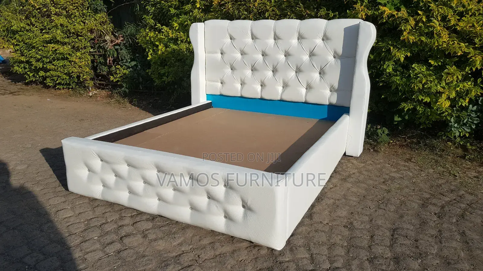Alga አልጋ Bed