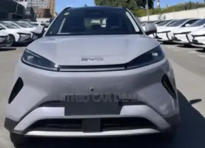 New BYD Seal DM-i 2025 Silver