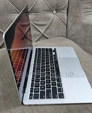 New Laptop Apple MacBook Air 2020 8GB Intel Core i5 SSD 512GB