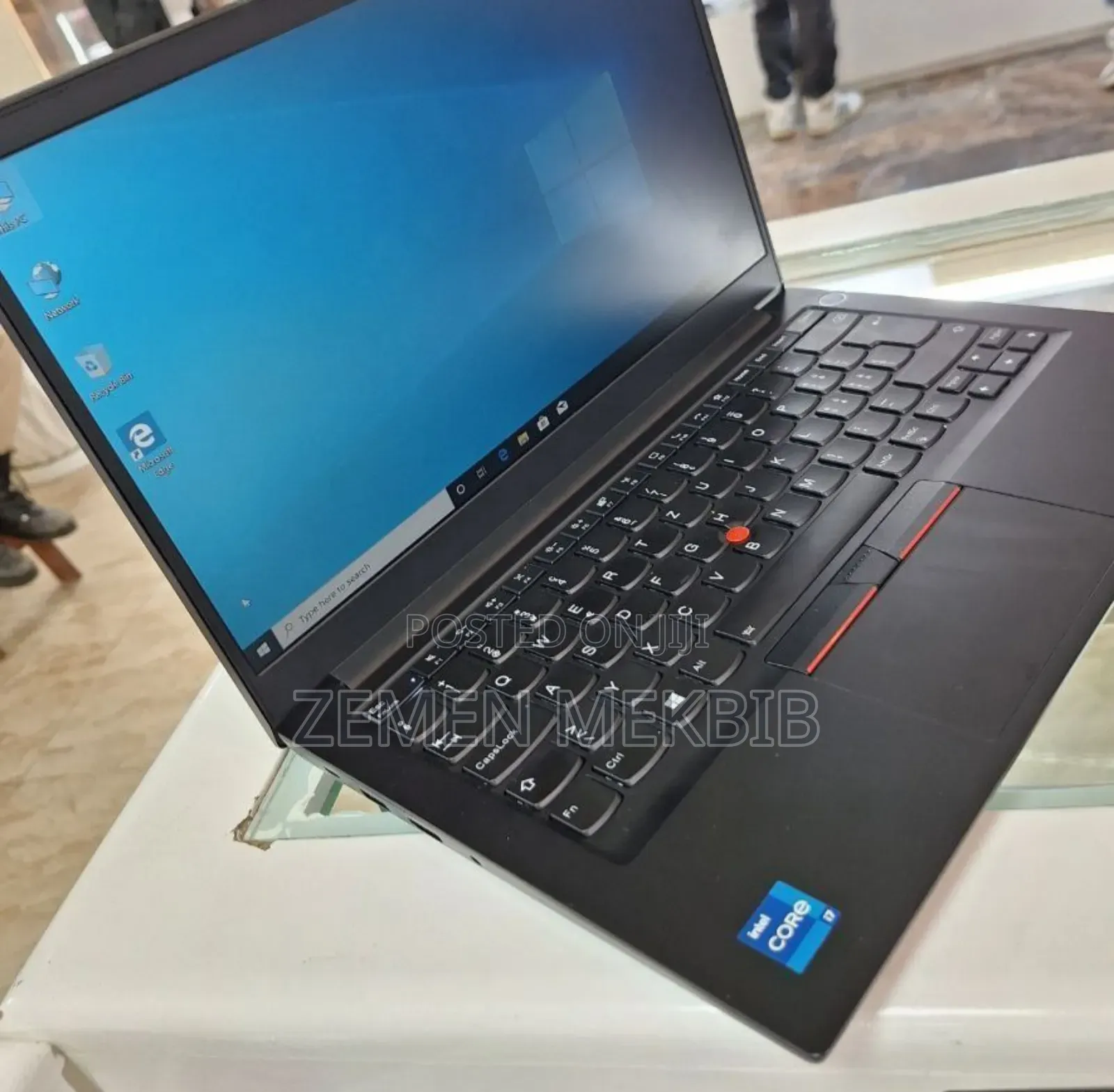 New Laptop Lenovo 16GB AMD Ryzen 5 SSD 512GB