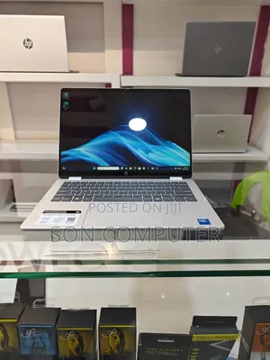 New Laptop HP OmniBook 5 Flip 16GB Intel Core Ultra 7 SSD 512GB