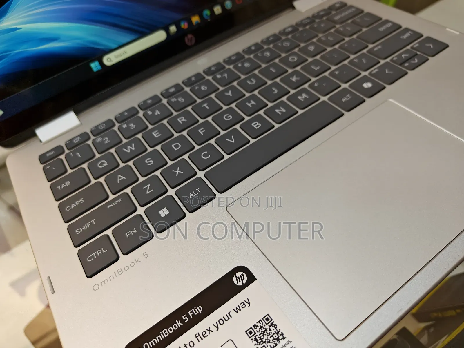 New Laptop HP OmniBook 5 Flip 16GB Intel Core Ultra 7 SSD 512GB