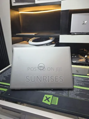 New Laptop Dell Inspiron 15 16GB Intel Core I7 SSD 512GB