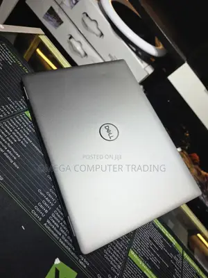 New Laptop Dell Inspiron 15 16GB Intel Core i7 SSD 512GB