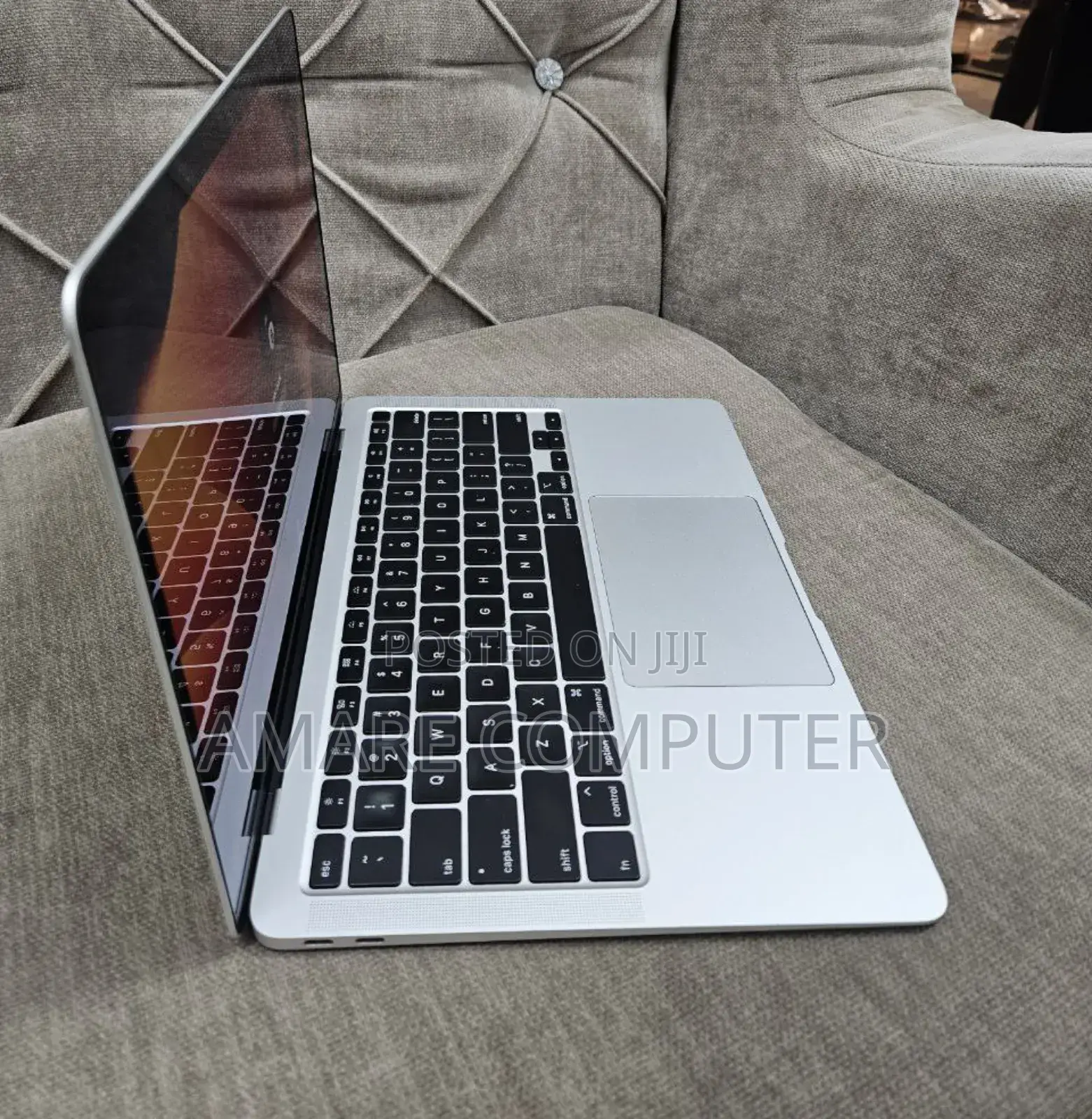 New Laptop Apple MacBook Air 2020 M1 8GB Intel Core I5 SSD 512GB