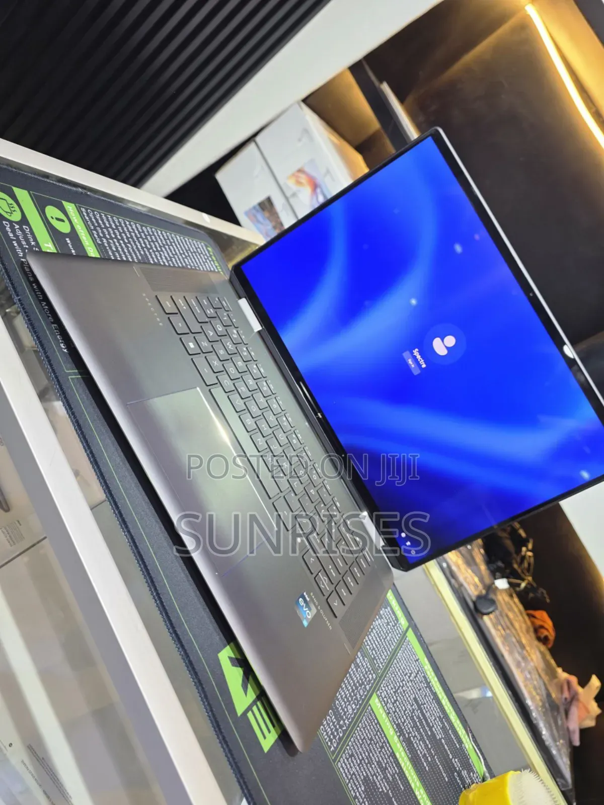 New Laptop HP Spectre X360 13 16GB Intel Core I7 SSD 1T