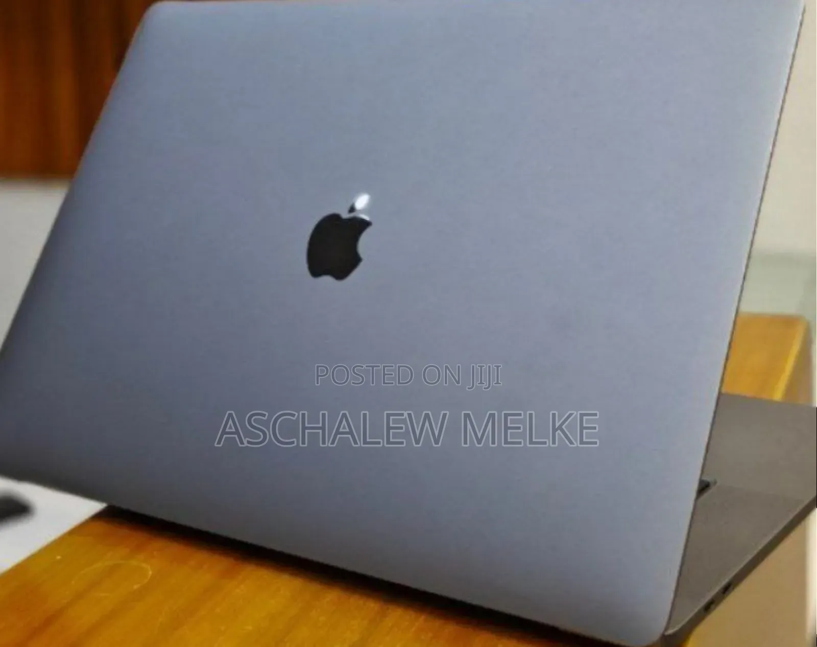 New Laptop Apple MacBook Pro 2019 16GB Intel Core I7 SSD 512GB