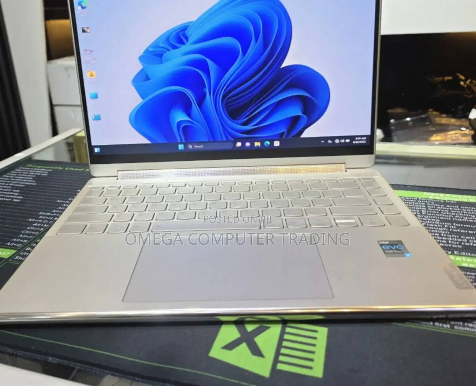 New Laptop Lenovo Yoga 9i 16GB Intel Core i7 SSD 1T