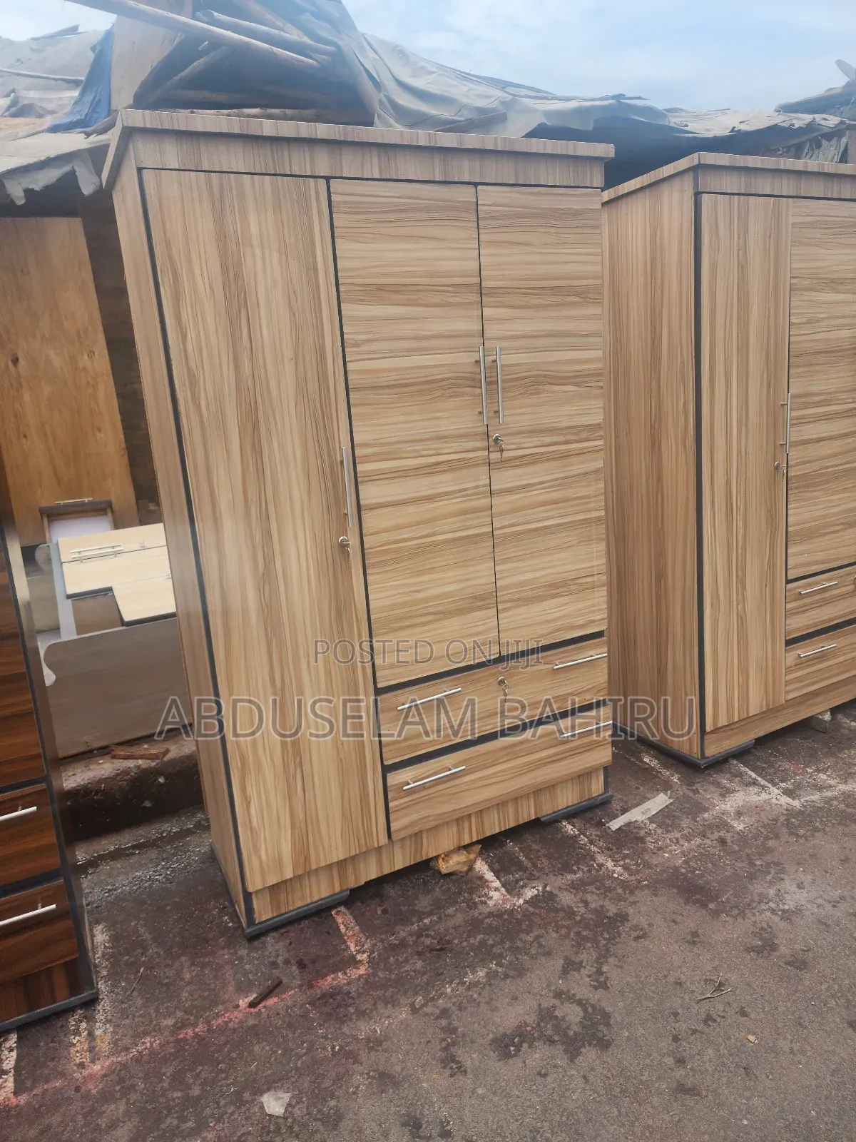 1.20m Closet ቁምሳጥን