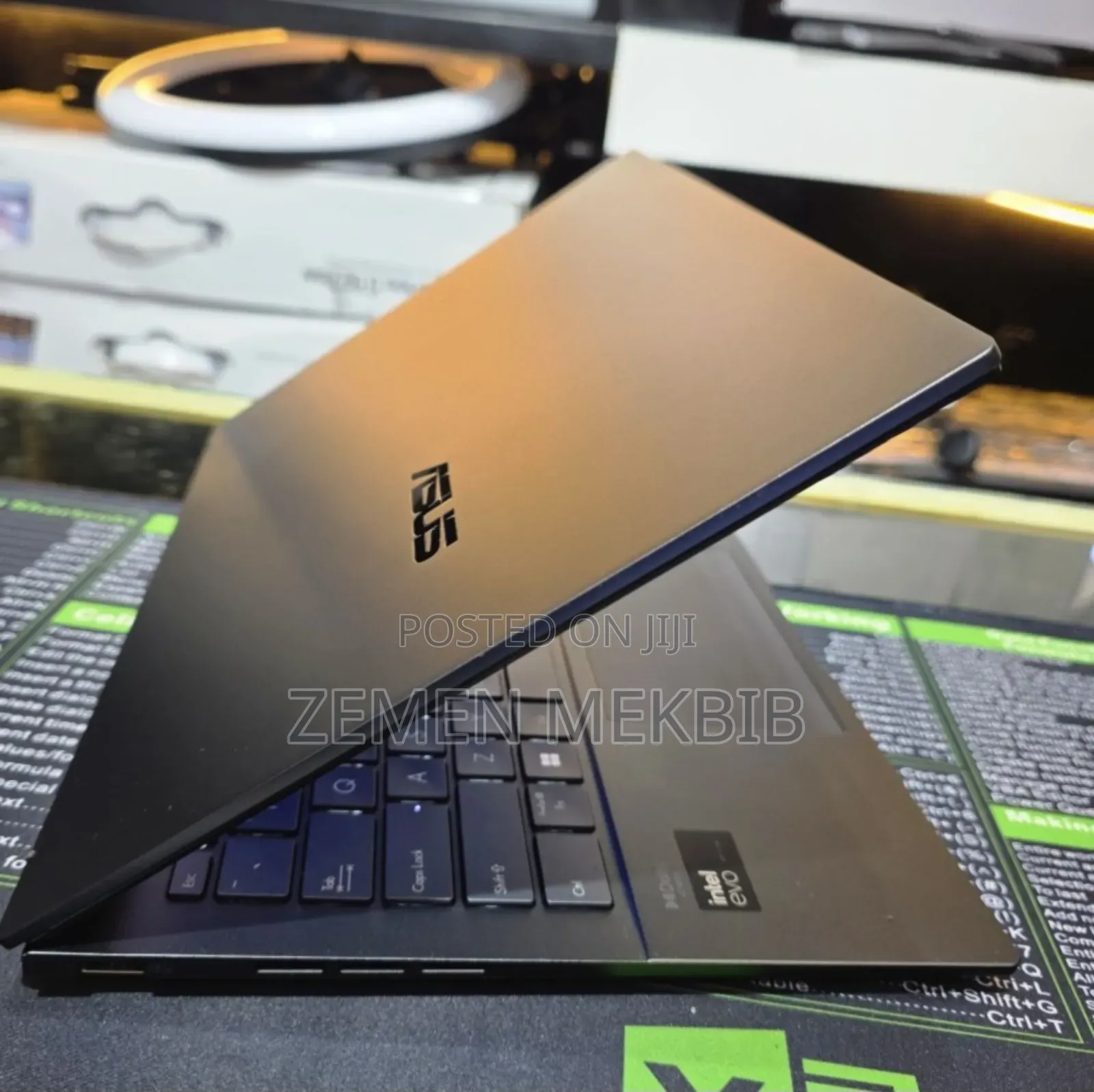 New Laptop Asus 8GB Intel Core Ultra 5 SSD 512GB