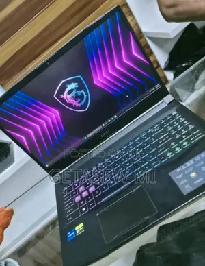 New Laptop MSI Pulse GL66 16GB Intel Core I7 SSD 1T