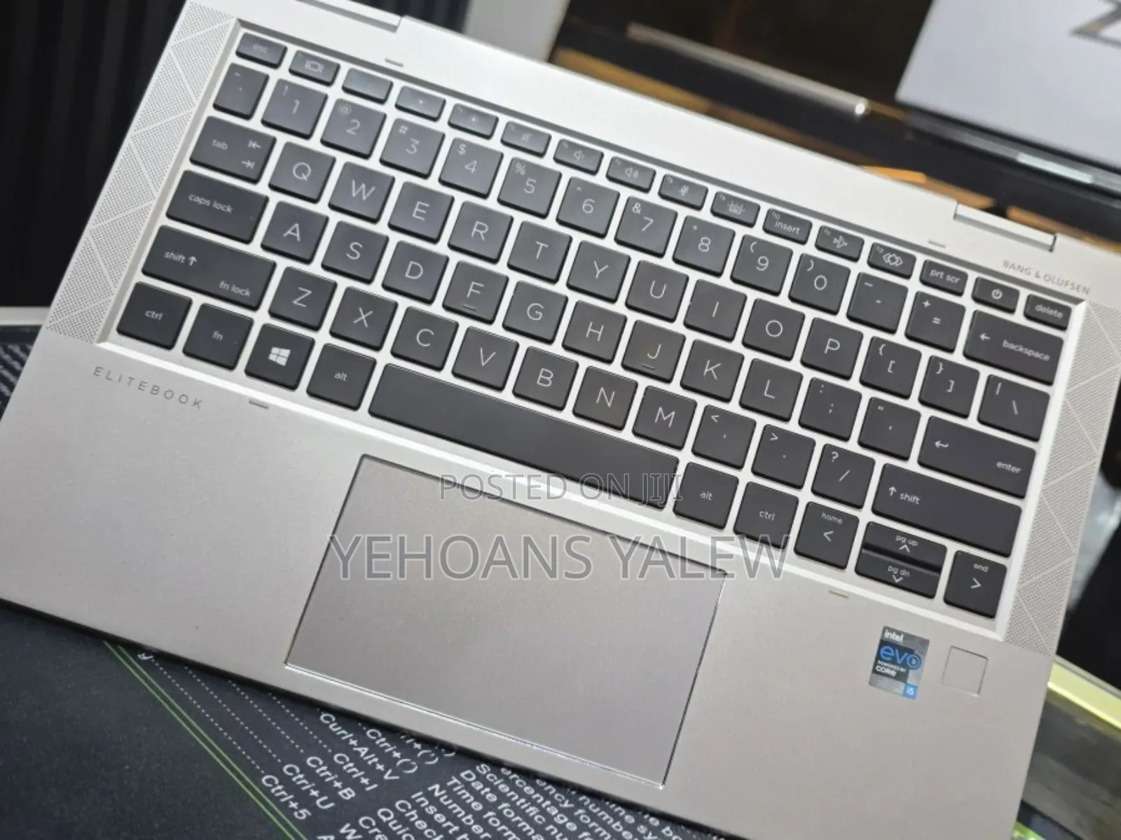 New Laptop HP EliteBook 830 G8 16GB Intel Core I5 SSD 512GB