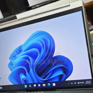 Photo - New Laptop Lenovo Yoga 9i 16GB Intel Core I7 SSD 1T