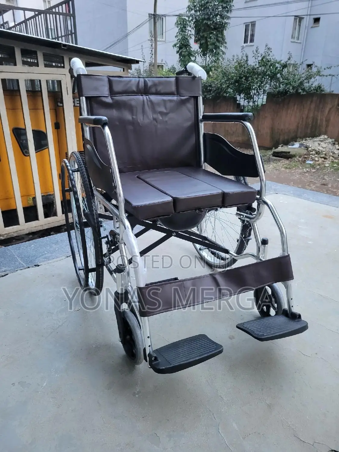 Toilet+Pot Wheelchair塞፫wheelchair+Commodo粵፼wheelchair*€Wheelchair