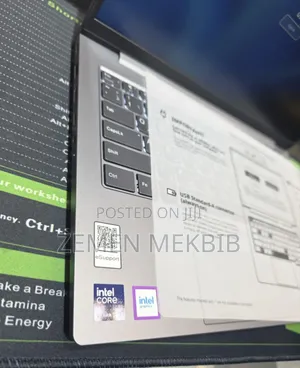 New Laptop Lenovo 16GB Intel Core Ultra 7 SSD 512GB