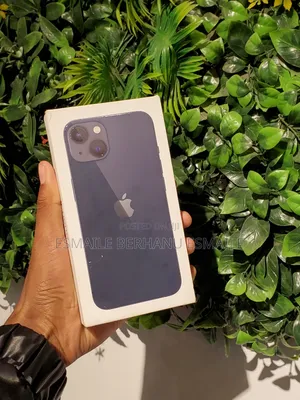 New Apple iPhone 13 128 GB Blue